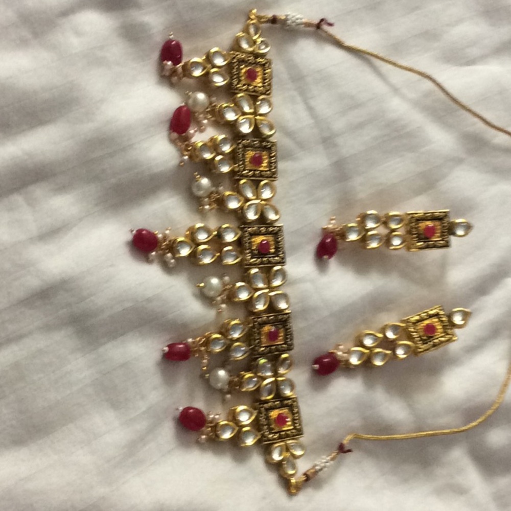 Indian traditional bridal necklace set
